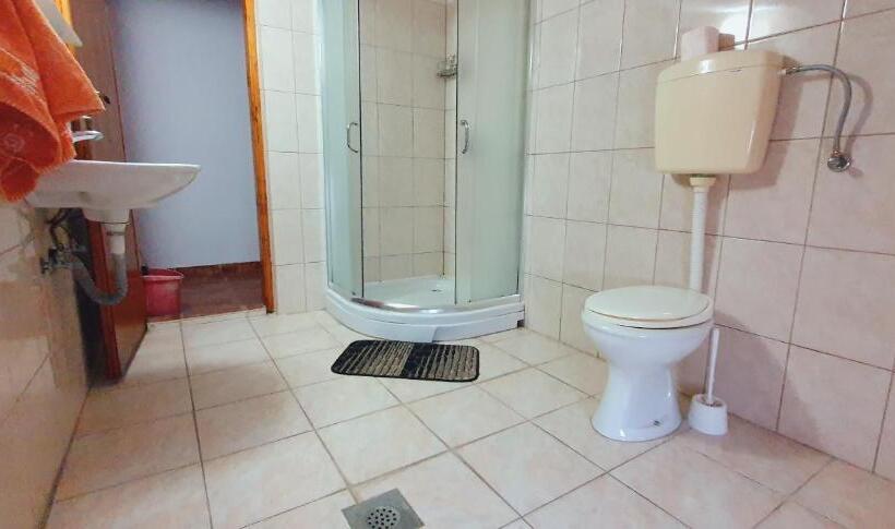 پانسیون Studio Apartments M&m