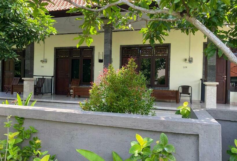 פנסיון Widara Guest House 313 Near Garuda Wisnu Kencana Redpartner