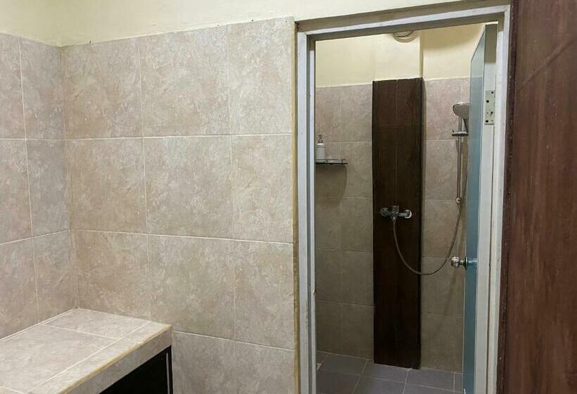 פנסיון Widara Guest House 313 Near Garuda Wisnu Kencana Redpartner