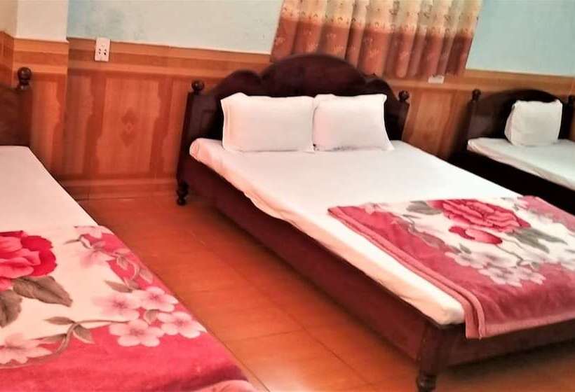 Thanh Binh Hotel Pleiku