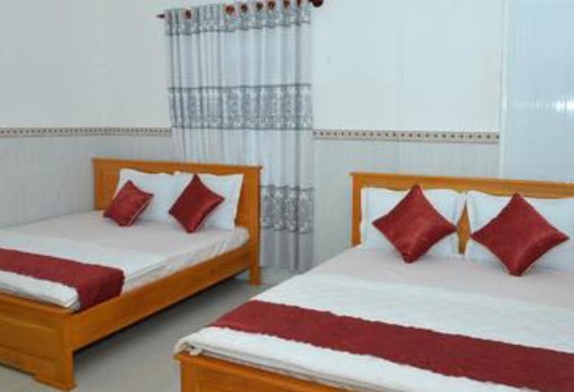 Thanh Binh Hotel Pleiku