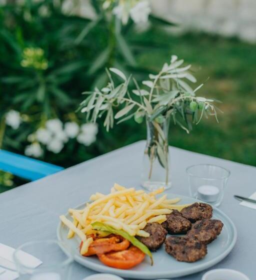 Dilek Agaci Butik Otel