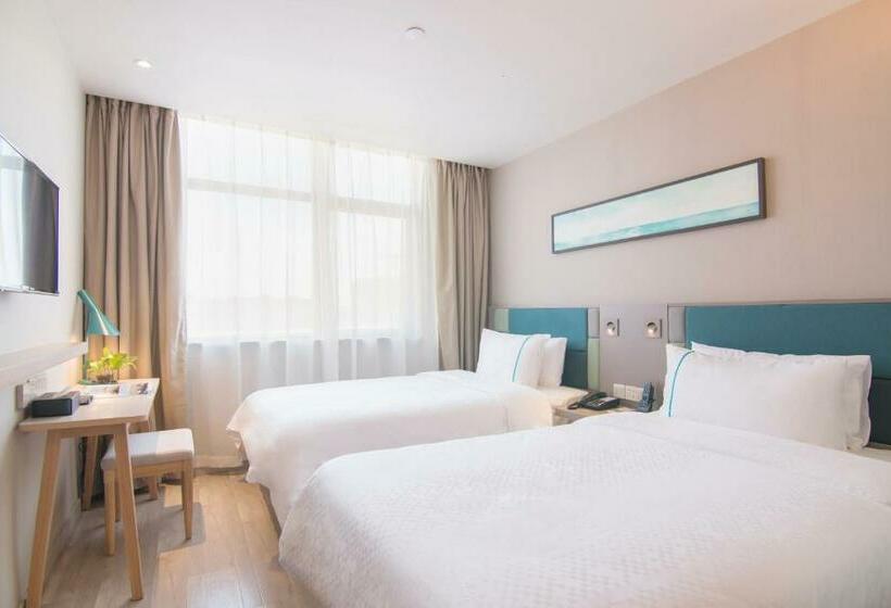 בית מלון כפרי Home Inn Selected Shanghai Harbour City