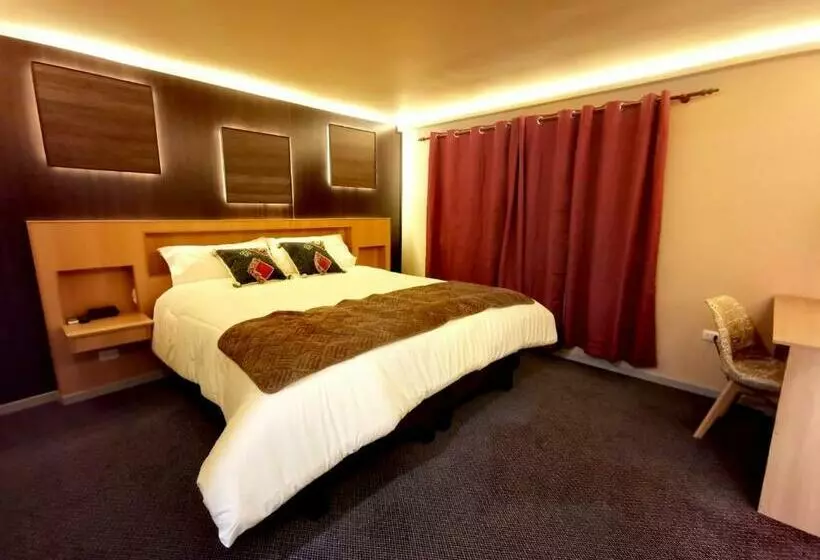 ホテル Mont Suite Mte. Aguila