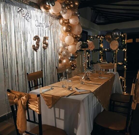 فندق Restaurante Sion