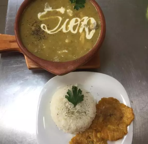 ホテル Restaurante Sion