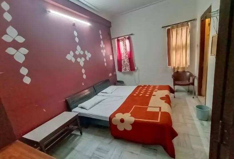 Hotelli Shubham