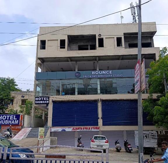 בית מלון כפרי Shubham