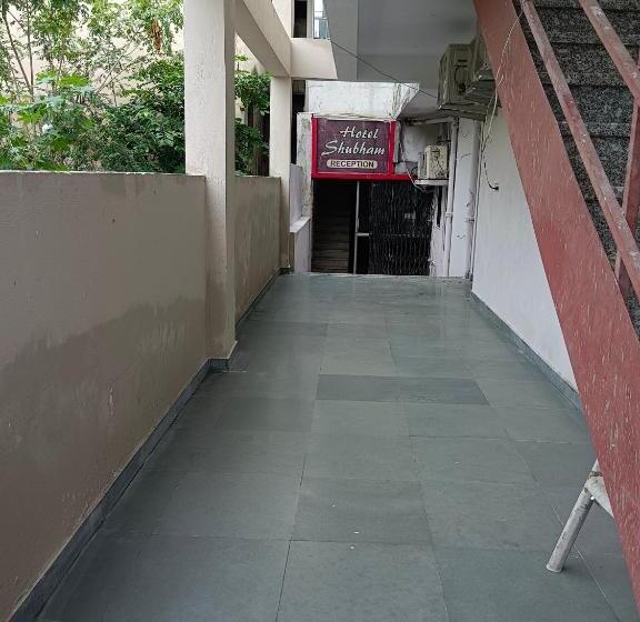 בית מלון כפרי Shubham