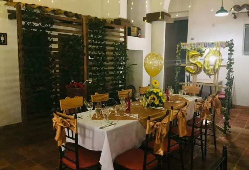 ホテル Restaurante Sion