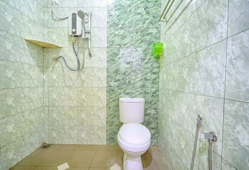 Oyo 89765 Motel Arau