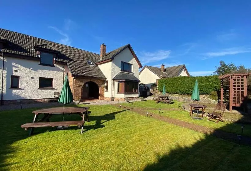 پانسیون Highland Stays   Rushfield House Rooms