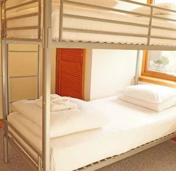 پانسیون Highland Stays   Rushfield House Rooms