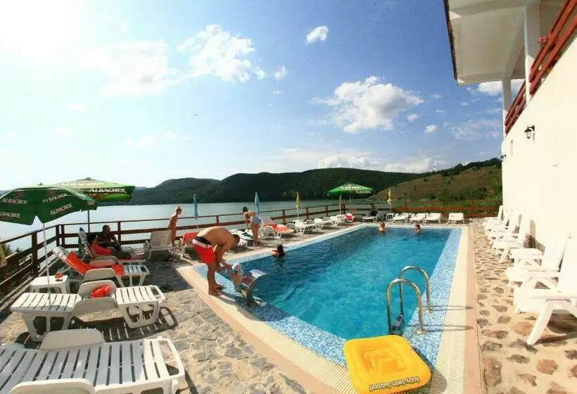Pensiunea Belvedere Cincis