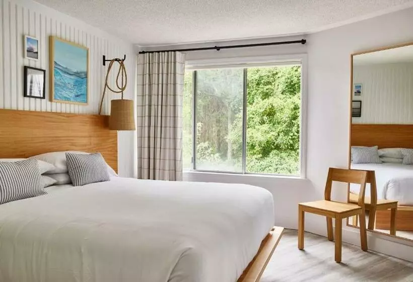 Hotelli Parker Beach Lodge