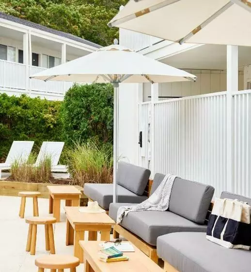 Hotelli Parker Beach Lodge