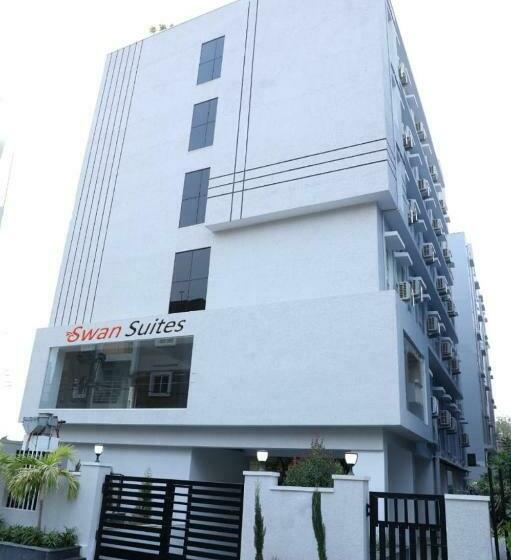 호텔 Swansuites Gachibowli
