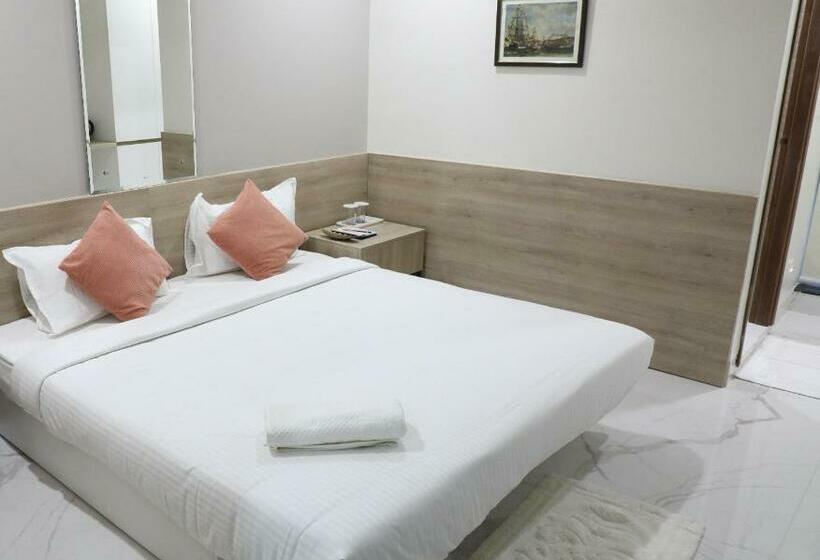 호텔 Swansuites Gachibowli