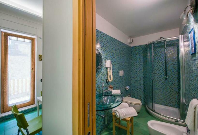 פנסיון Casa Evelina