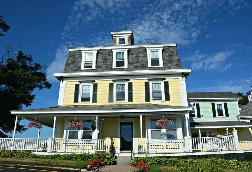 مبيت وإفطار Harbor House Inn