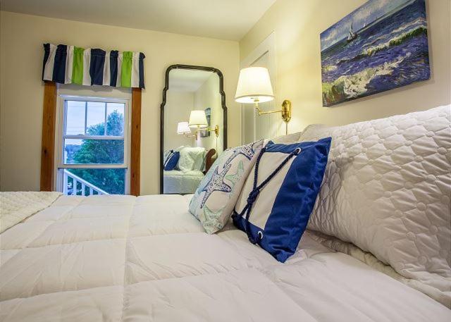 مبيت وإفطار Harbor House Inn