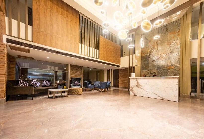 בית מלון כפרי The Fern Residency Calangute Baga, Goa