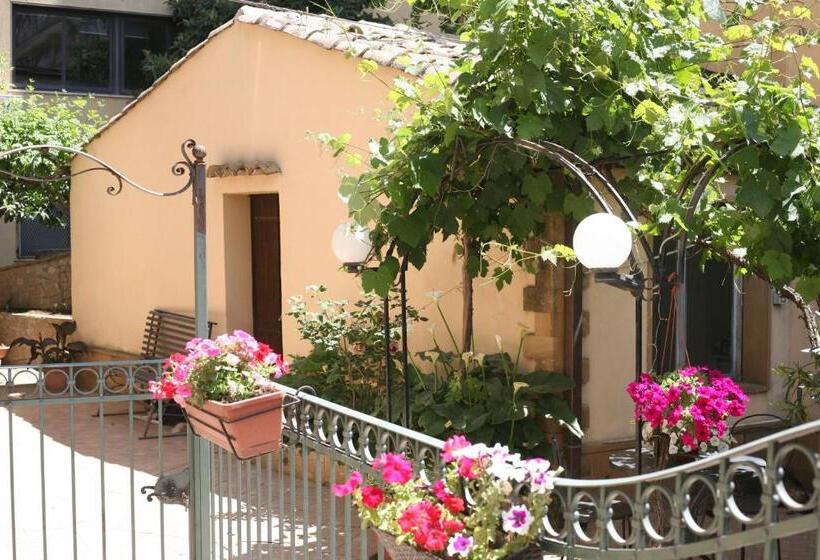 민박 Appartamento A Casa Di Gesuè