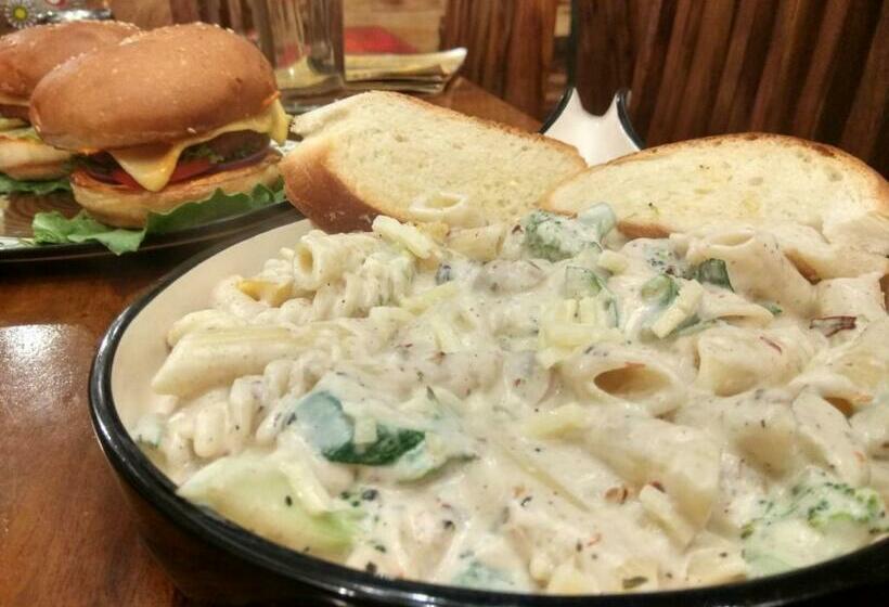 בית מלון כפרי City Home