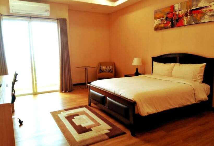 Hotel Gicc Technopark