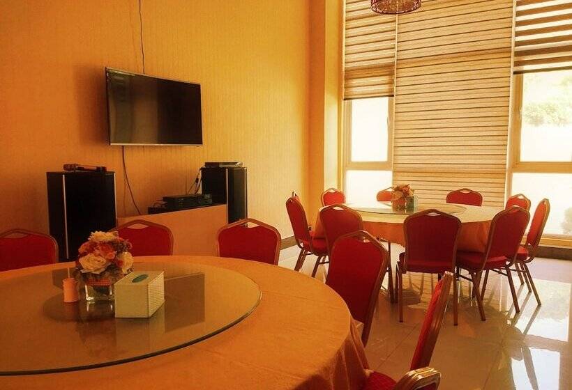 Hotel Gicc Technopark