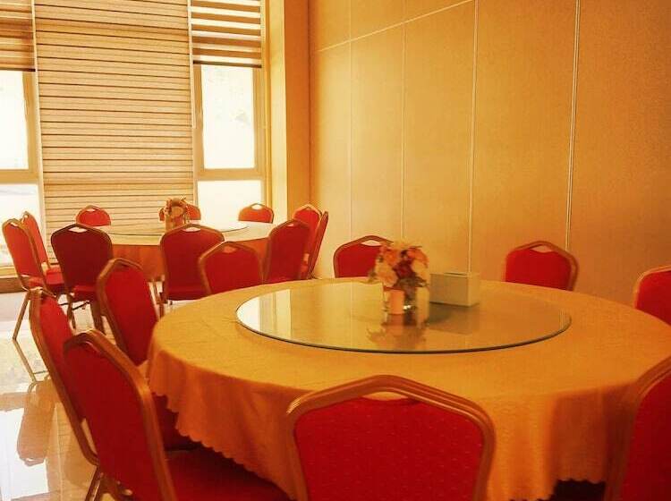 Hotel Gicc Technopark