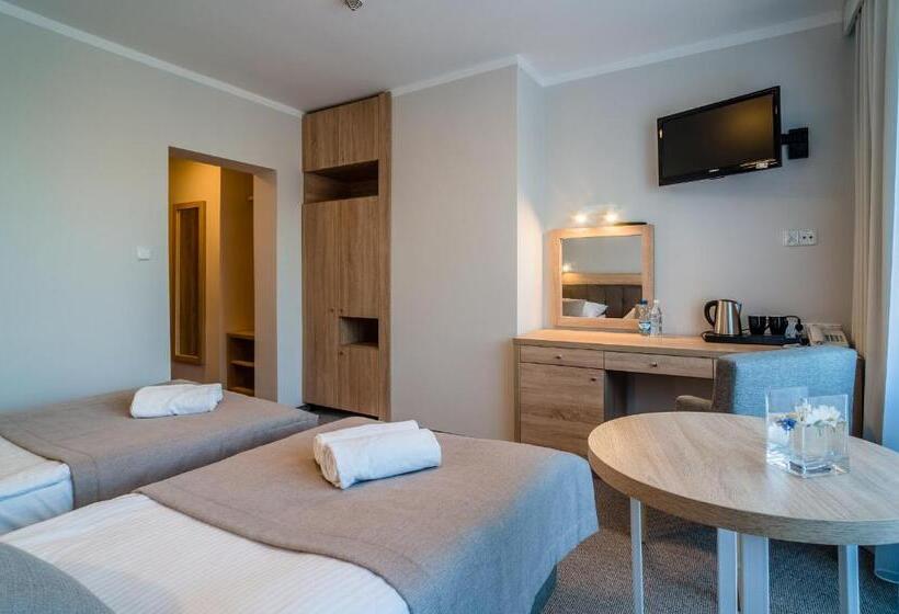 酒店 Nat Jarosławiec