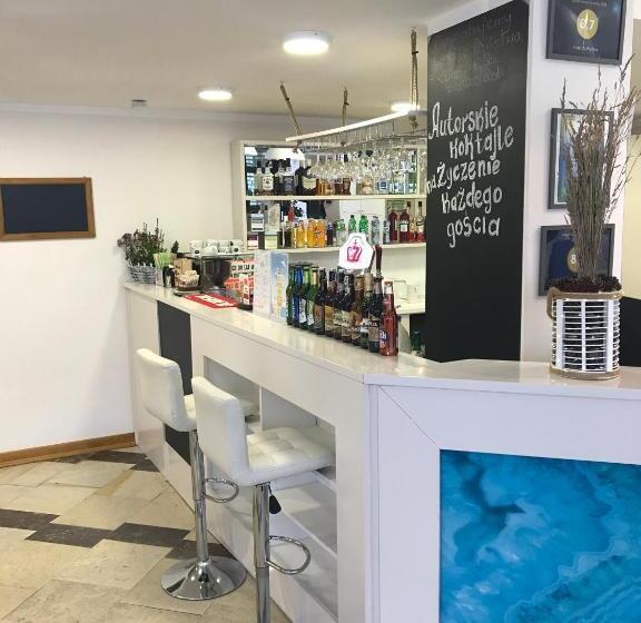 酒店 Nat Jarosławiec