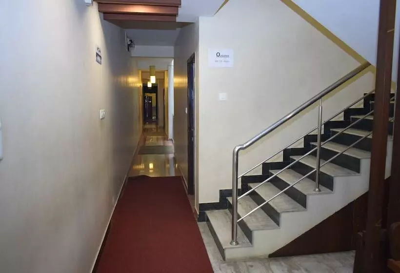هتل Ramana Residency