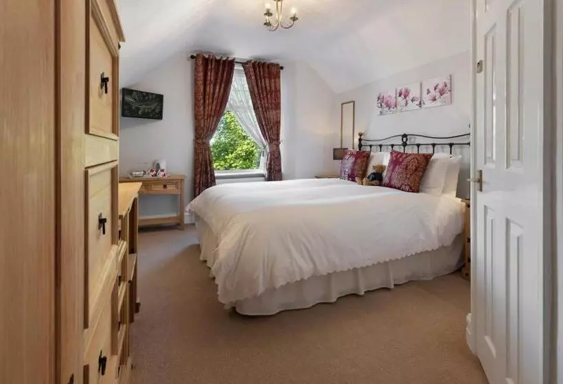 ペンション Beechwood