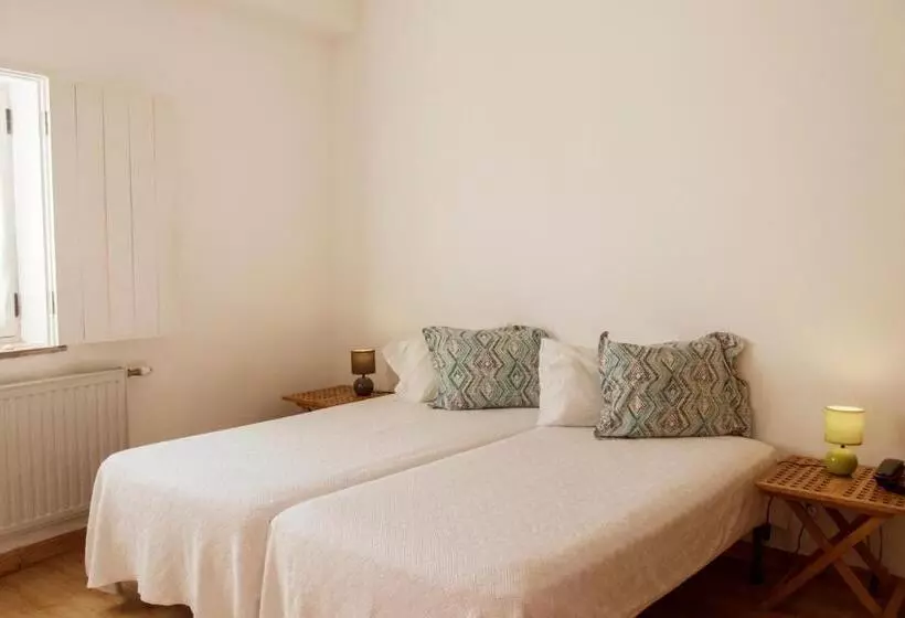 ペンション Casa Viana   Guesthouse