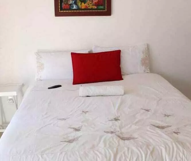 Majatalo Kubo Bed And Breakfast