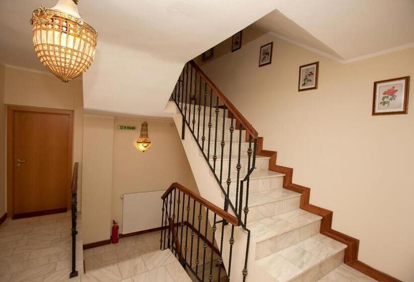 Pension Dinu Residence