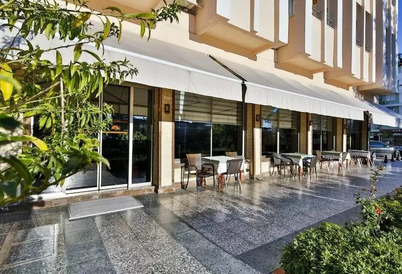 Adalya Oznil Otel