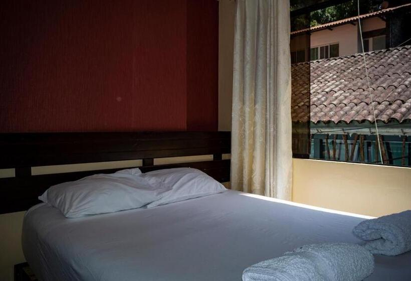 Szálloda Don Feli House