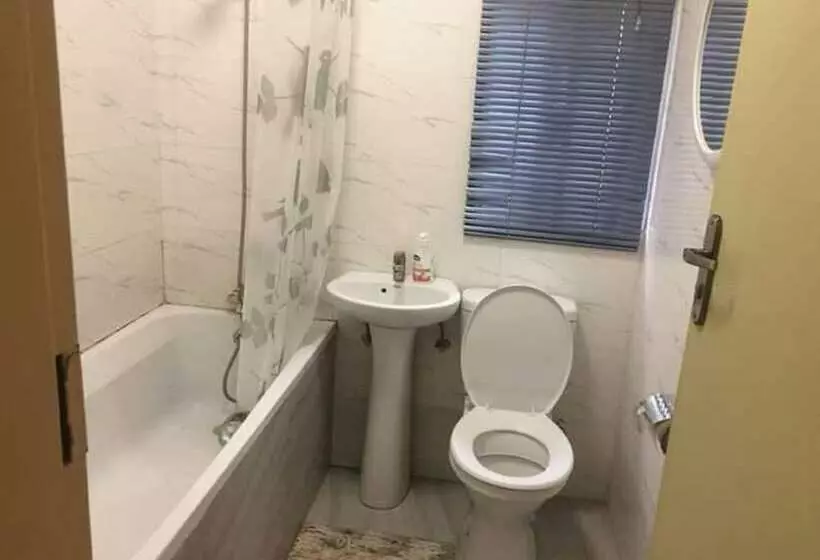 پانسیون Kutwingi Lodge