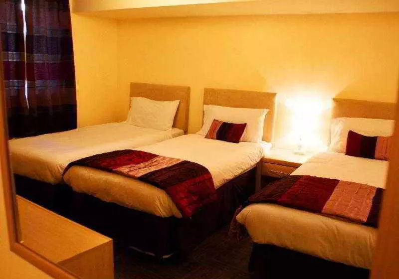 City Express Aparthotel