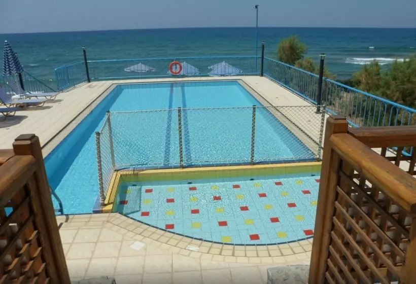 Danaos Beach Apartments