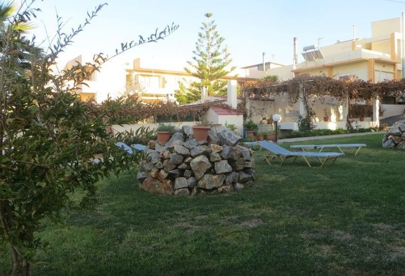 Danaos Beach Apartments