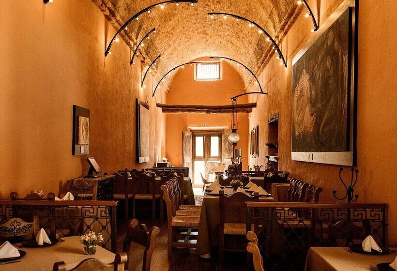 Hacienda Sepulveda Hotel & Spa