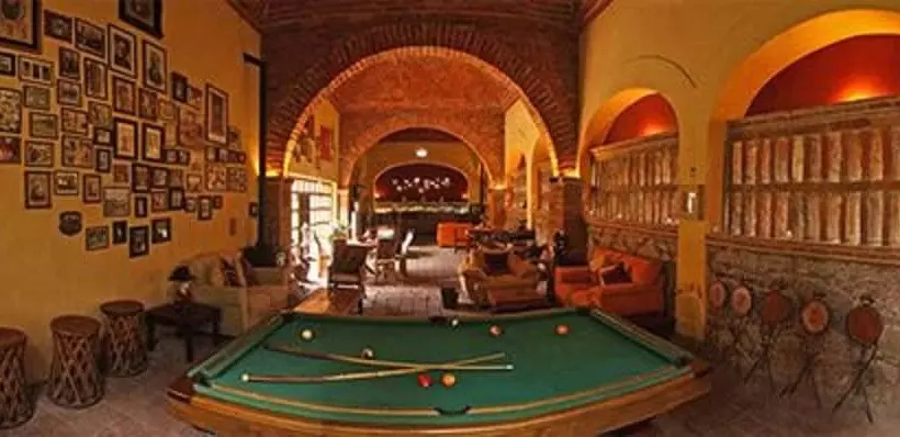 Hacienda Sepulveda Hotel & Spa