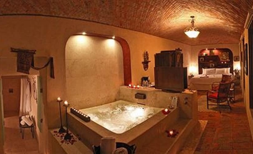 Hacienda Sepulveda Hotel & Spa