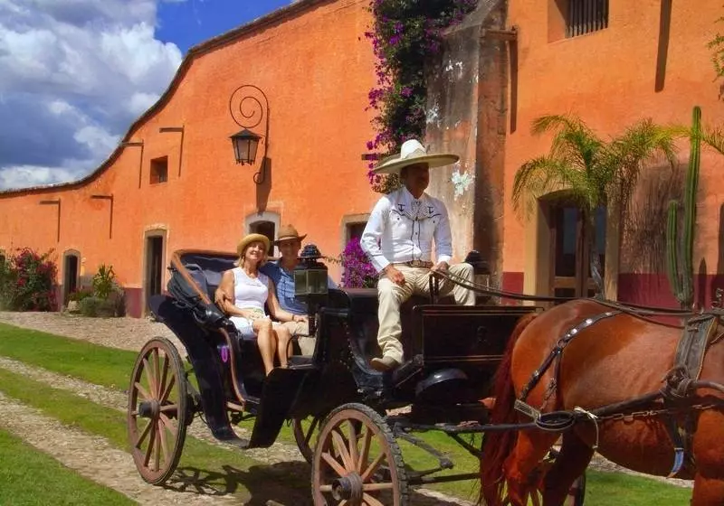 Hacienda Sepulveda Hotel & Spa