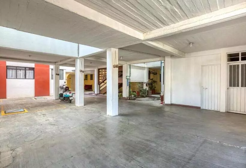 Capital O Parador Crespo Hotel, Oaxaca