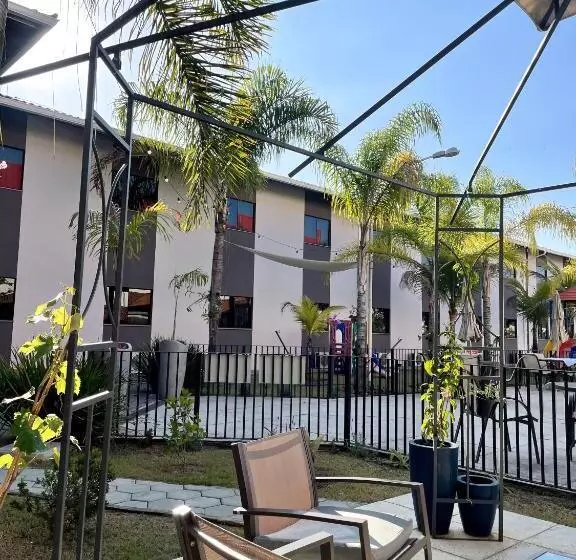 Cegil Hotel Boulevard